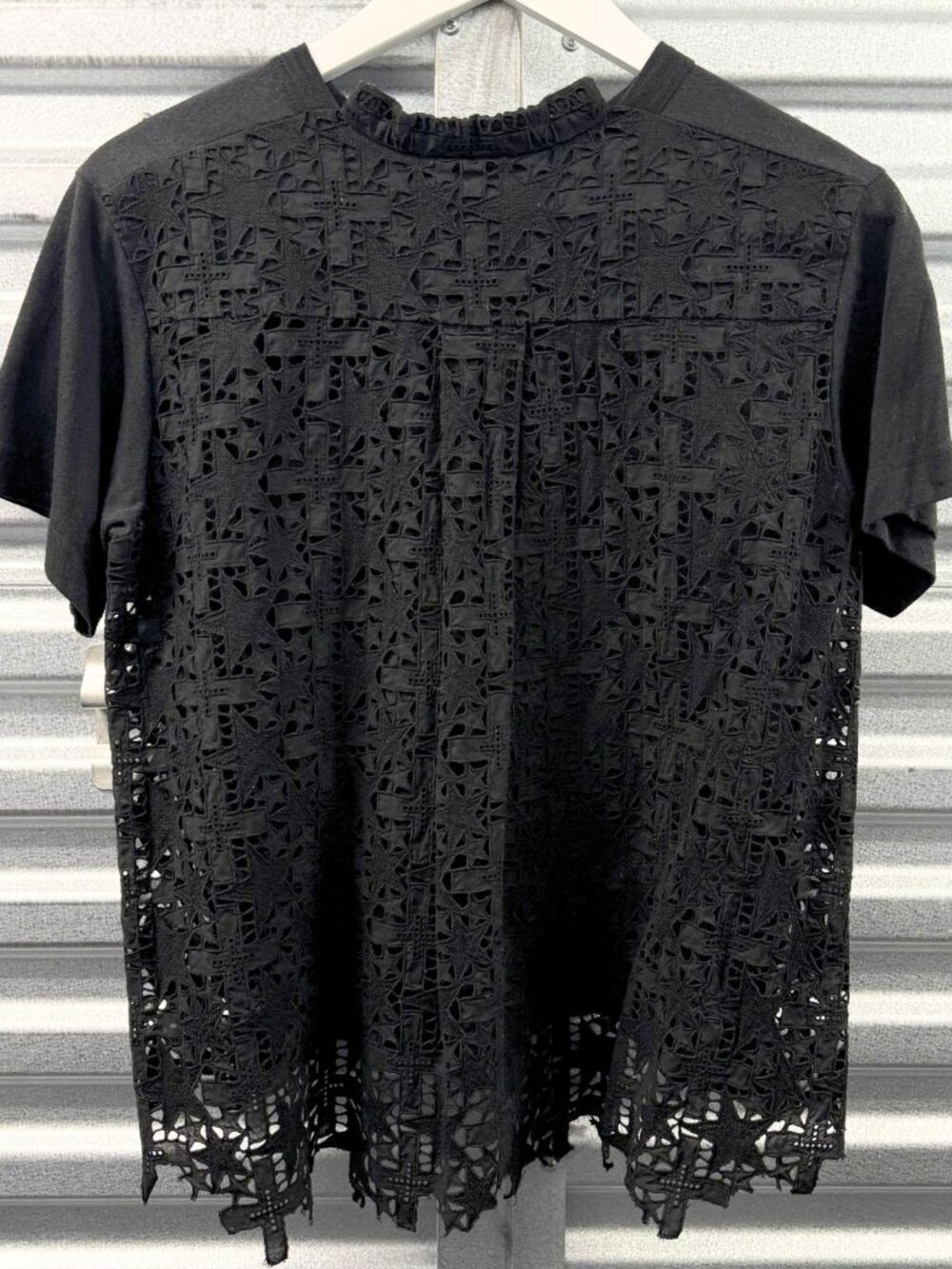 SACAI S/S 2016 Black Star Cross Guipure Lace Back Panel T-Shirt Sz JP 2
